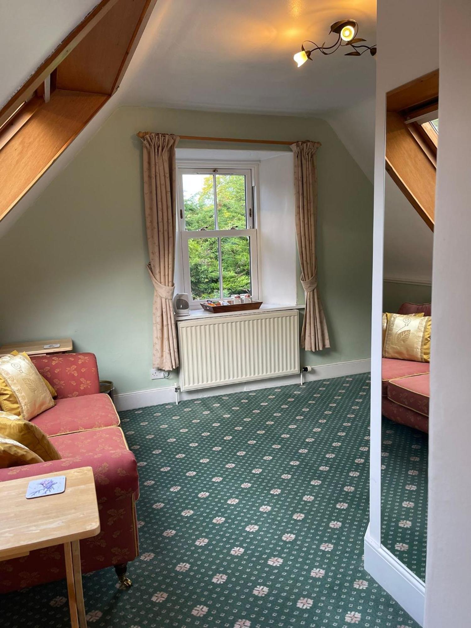 Ravenscourt House, Guest House Grantown-on-Spey Ngoại thất bức ảnh