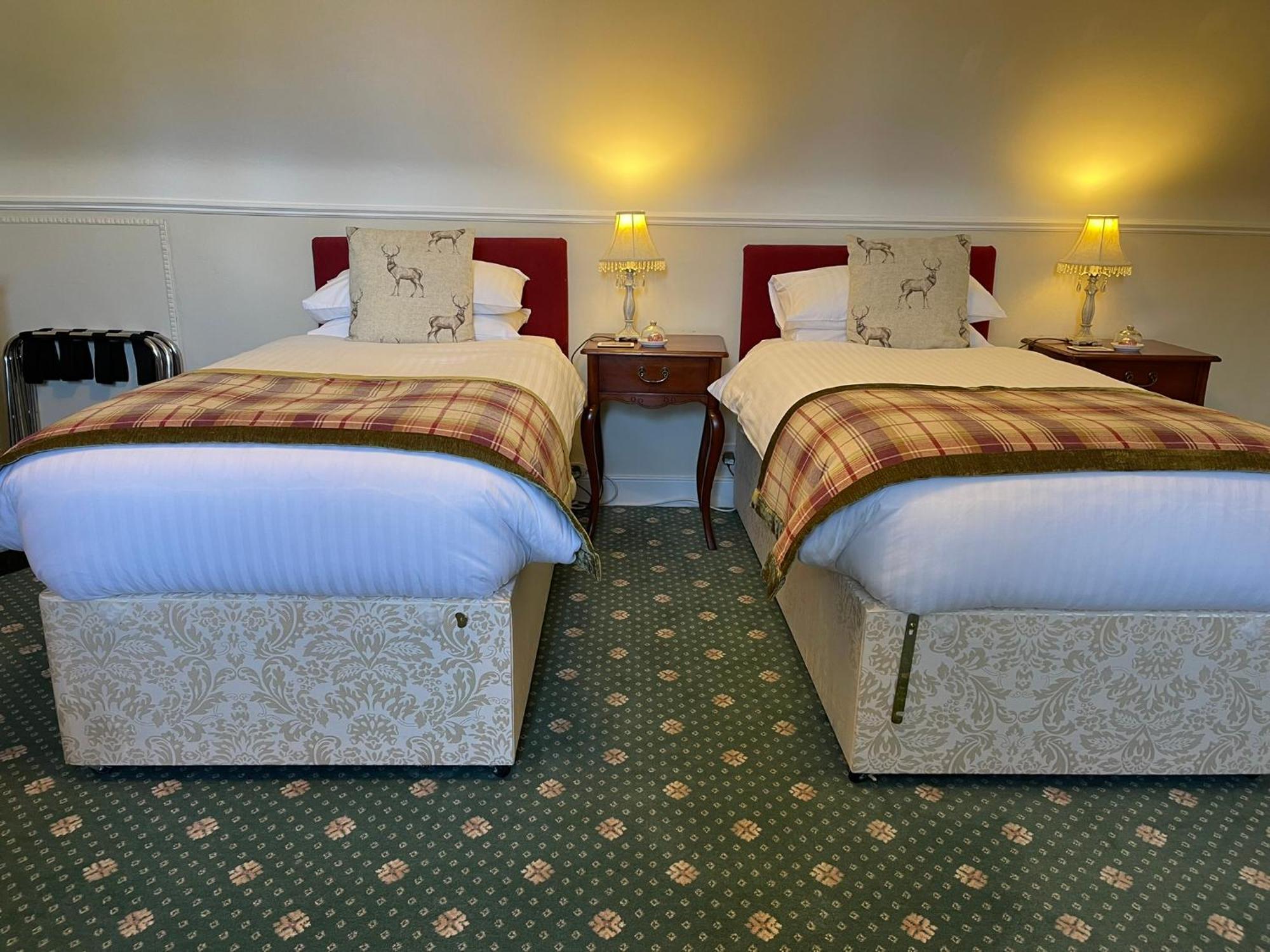 Ravenscourt House, Guest House Grantown-on-Spey Ngoại thất bức ảnh