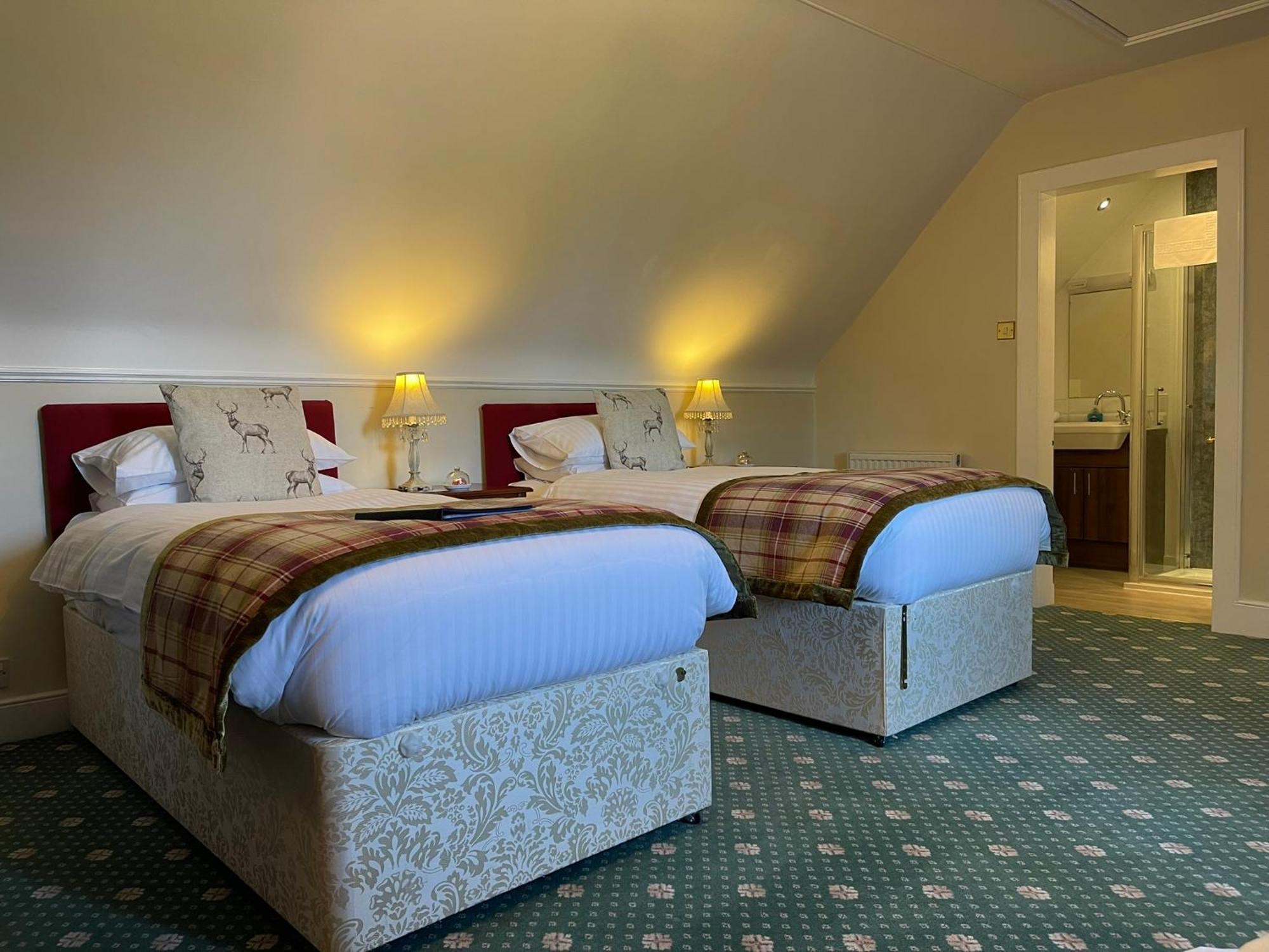 Ravenscourt House, Guest House Grantown-on-Spey Ngoại thất bức ảnh