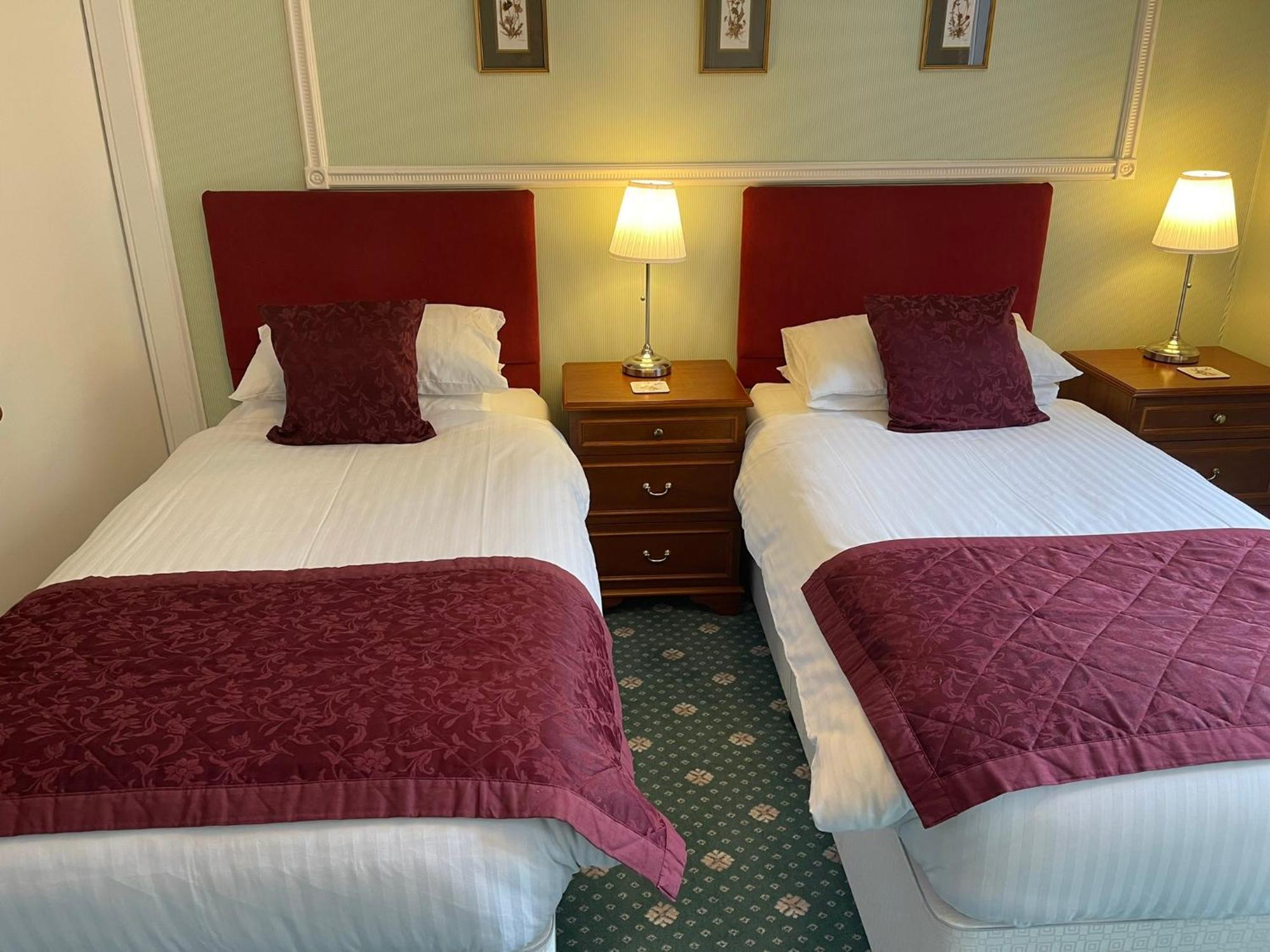 Ravenscourt House, Guest House Grantown-on-Spey Ngoại thất bức ảnh